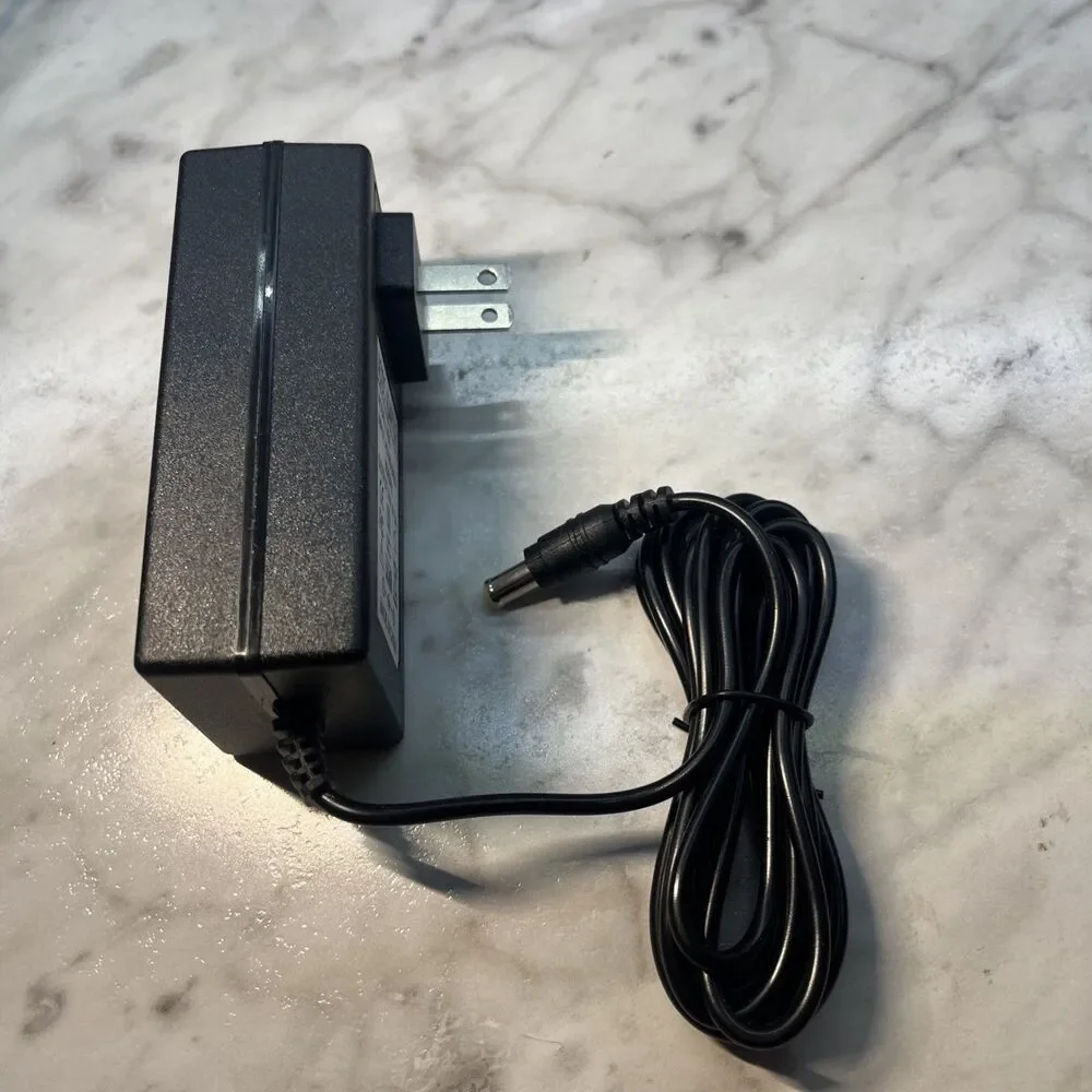 14V AC/DC Power Adapter, 3A/Samsung Monitor, TV, LCD LED Power Supply Cord cabl